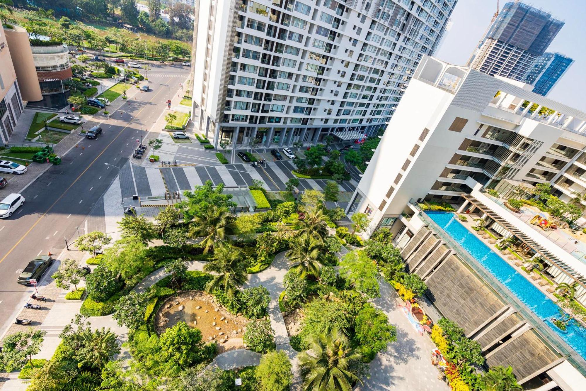 The Peak Midtown Twobedroom With Balcony Ho Chi Minh City Exterior photo